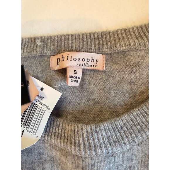 NWT Philosophy Sz S 100% Cashmere Gray Sweater With Pink Heart Design - Picture 5 of 12